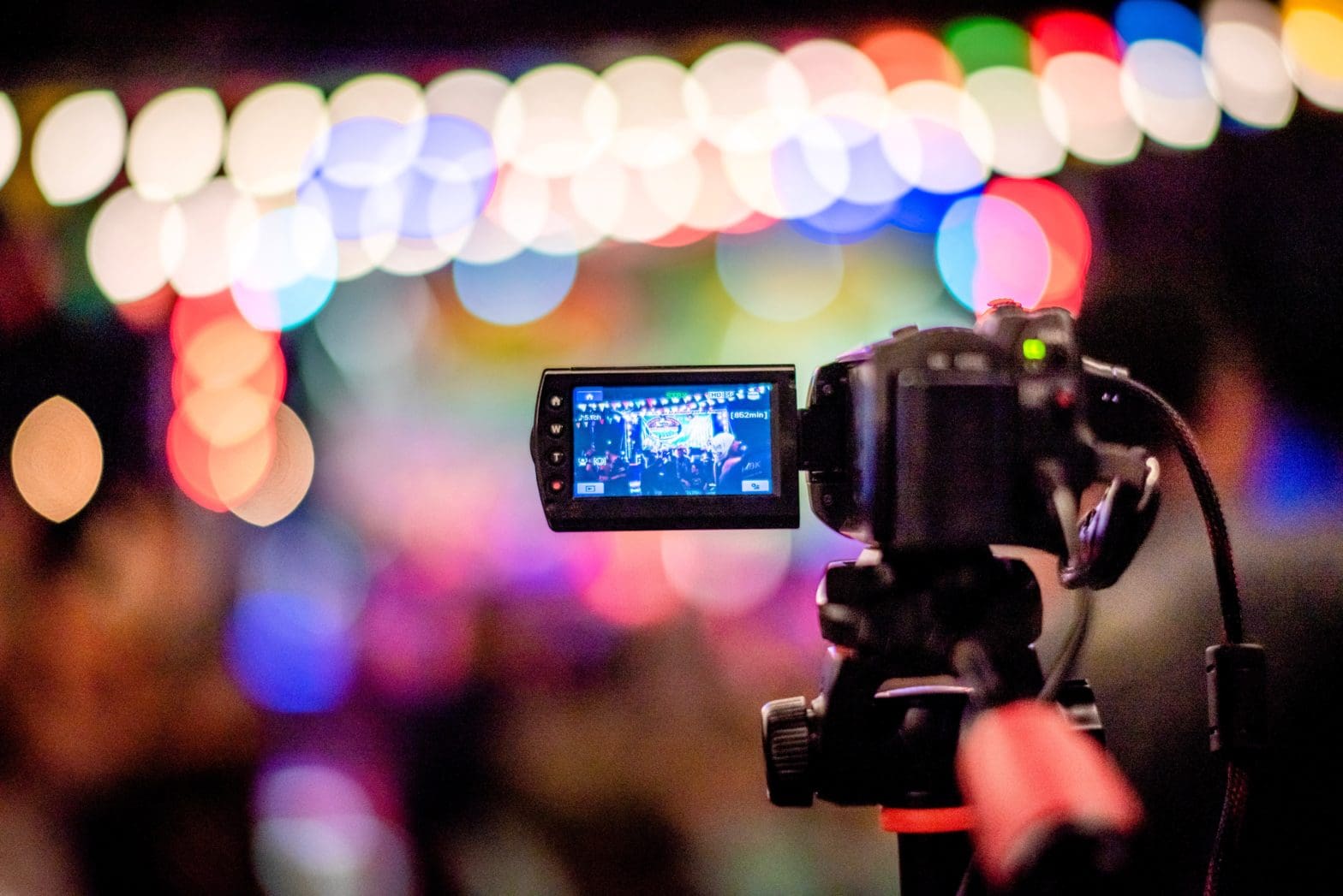 How To Be Confident On Camera: 6 Tips for Camera Confidence