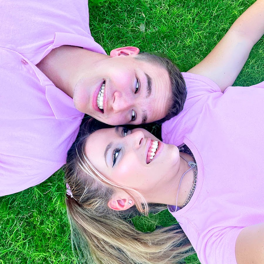 pink shirt couple